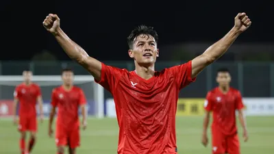 Cliftonville FC beat Knockbreda 4-0 at Solitude to reach the County Antrim Shield quarter-finals, with 16-year-old...