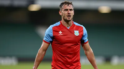 Campbell’s Double Ensures Cliftonville Triumph in Pre-Season